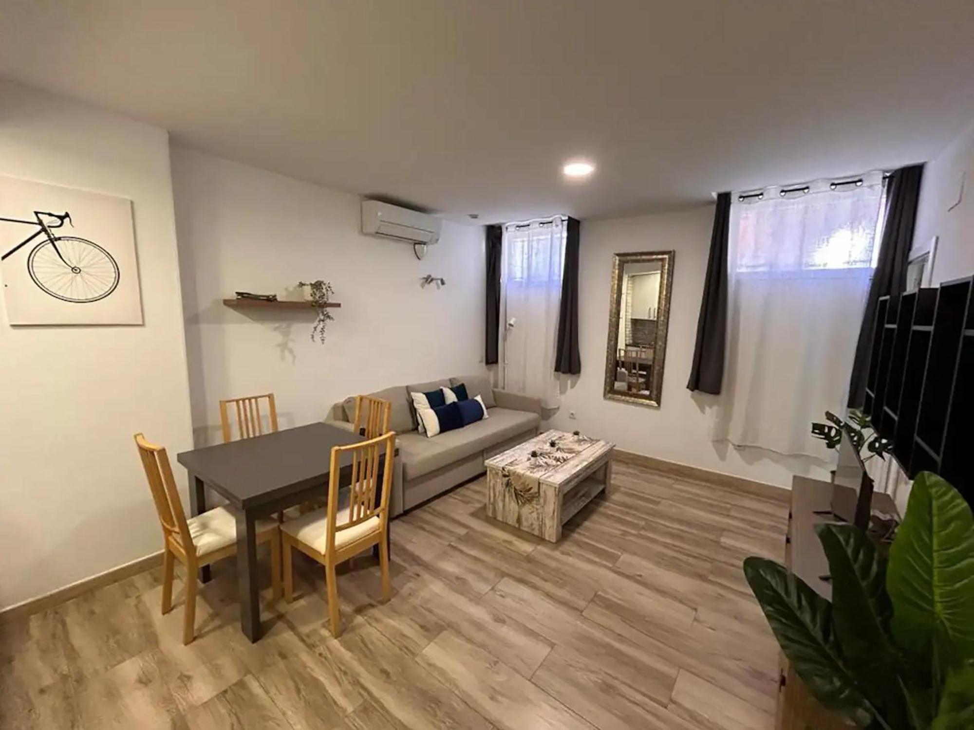Charming Rio Manzanares Apartment มาดริด ภายนอก รูปภาพ