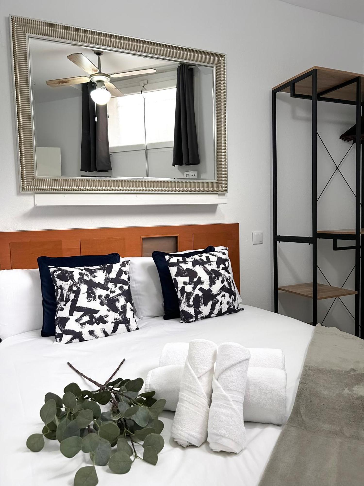 Charming Rio Manzanares Apartment มาดริด ภายนอก รูปภาพ